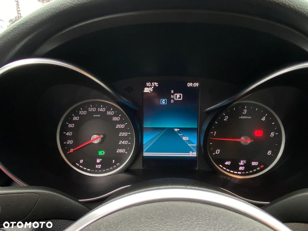 Mercedes-Benz Klasa C 300 d T 9G-TRONIC Avantgarde - 17
