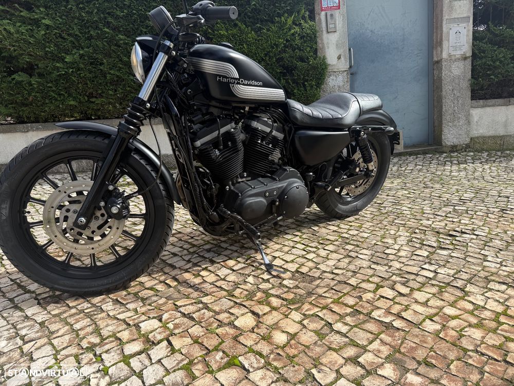 Harley-Davidson 883 Iron - 17