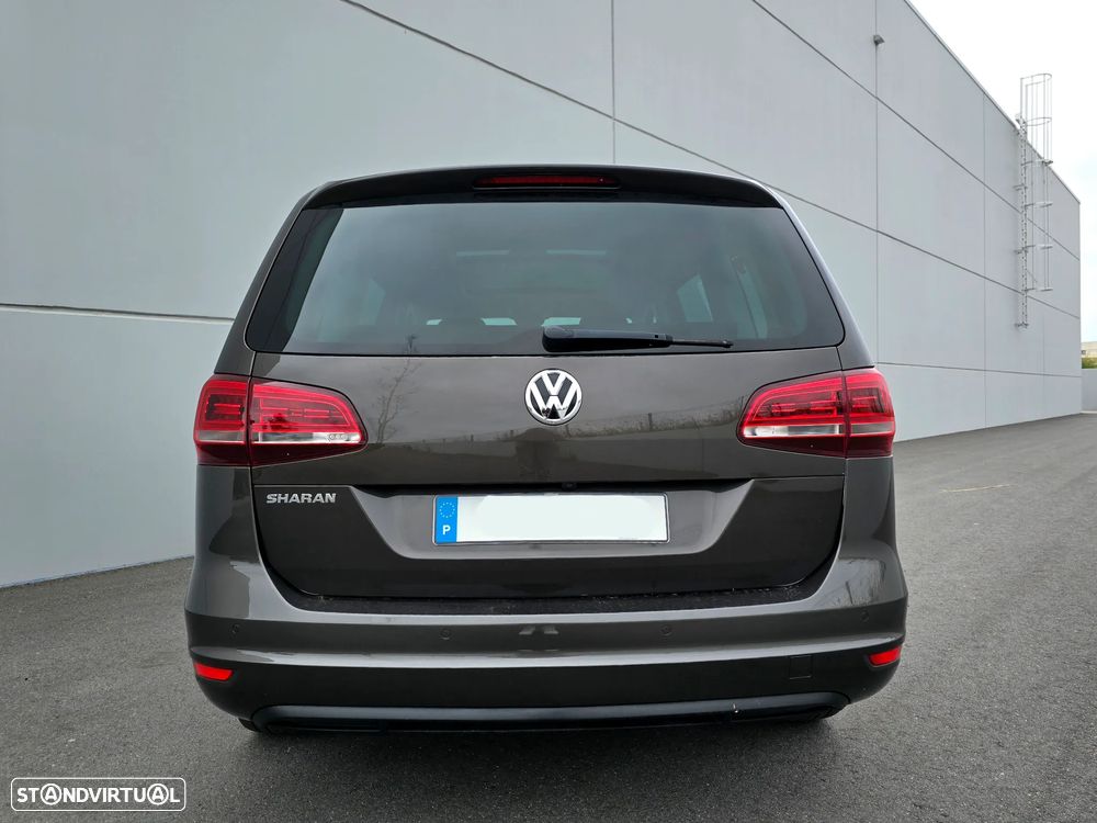 VW Sharan 2.0 TDI Highline DSG - 8