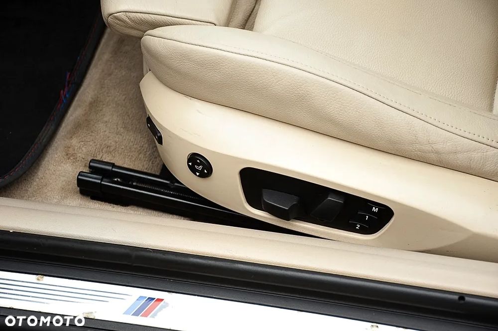 BMW Seria 3 330xd - 27
