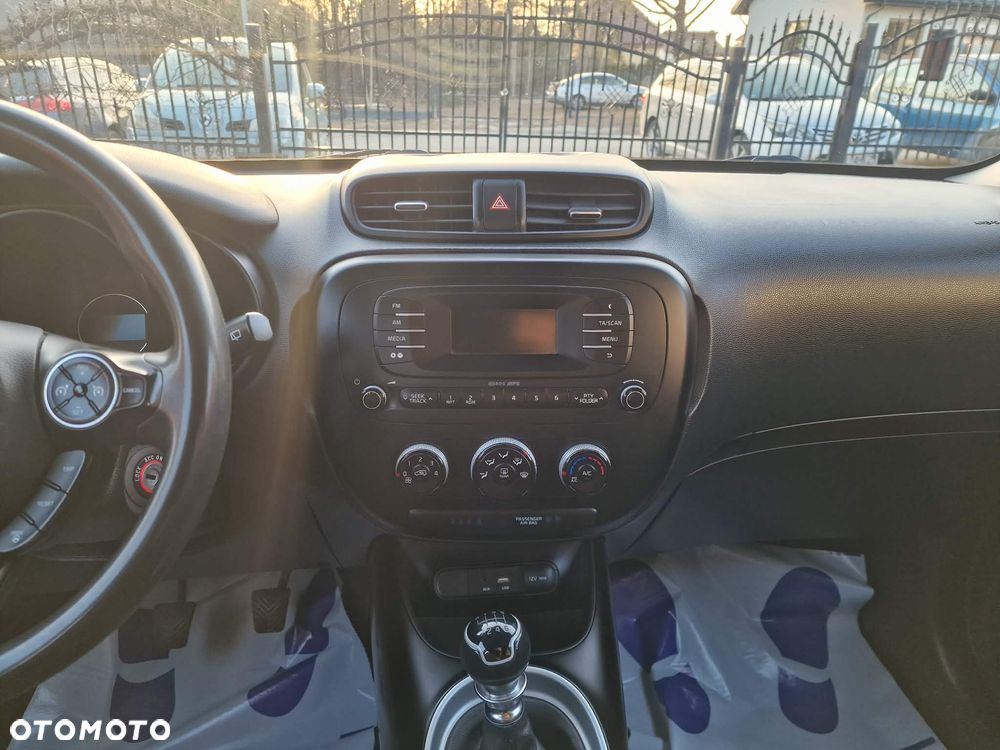 Kia Soul 1.6 CRDI Attract - 10