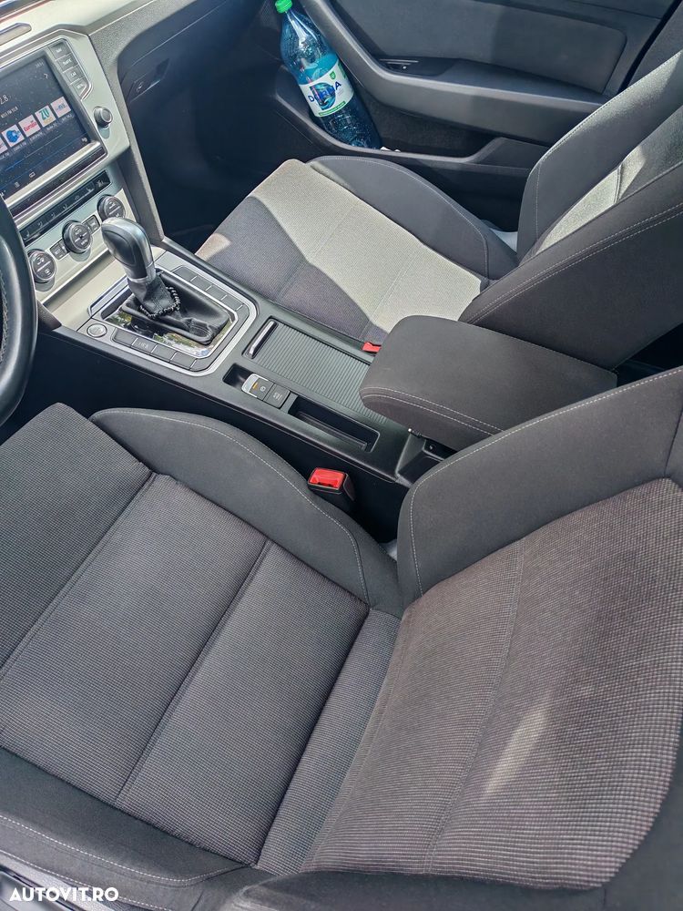 Volkswagen Passat - 6