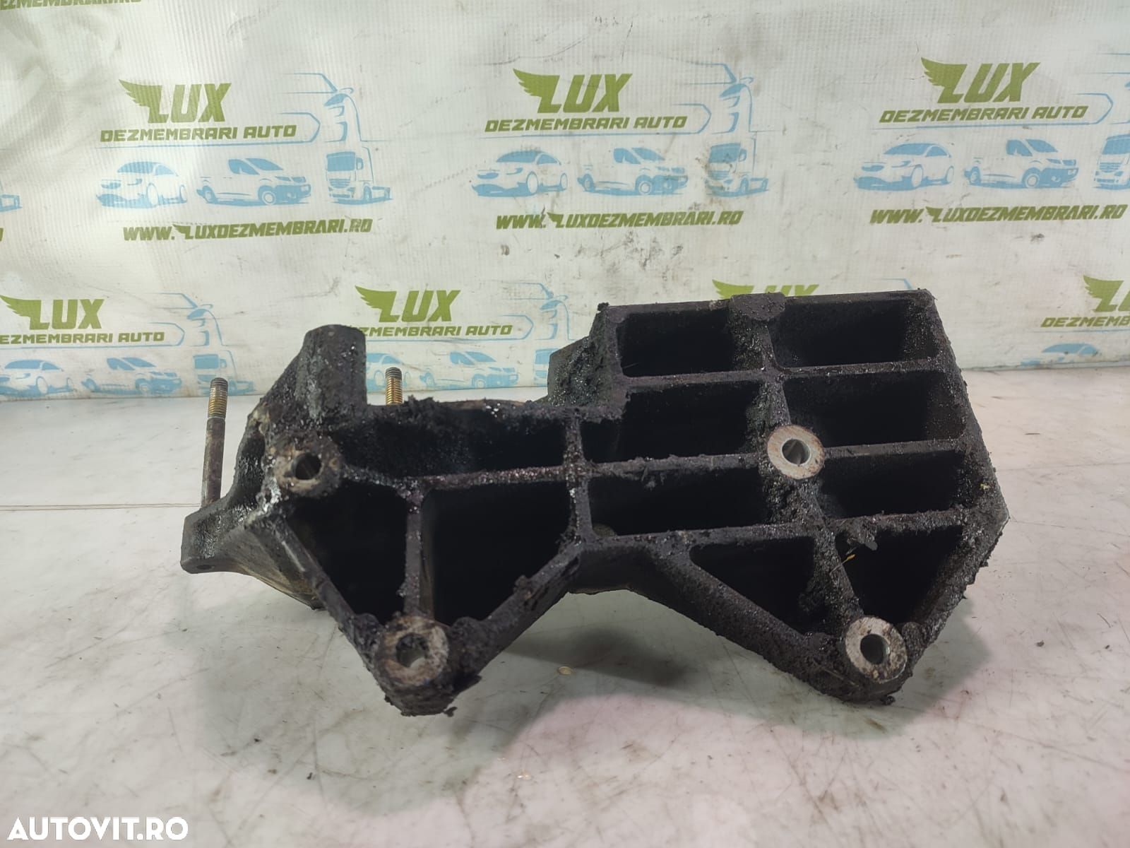 Suport compresor clima AC 96352822   1.4 benzina F14S3 Chevrolet Kalo - 1