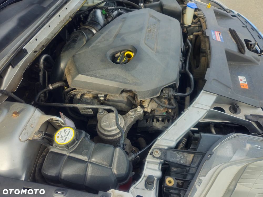 Ford Mondeo - 18
