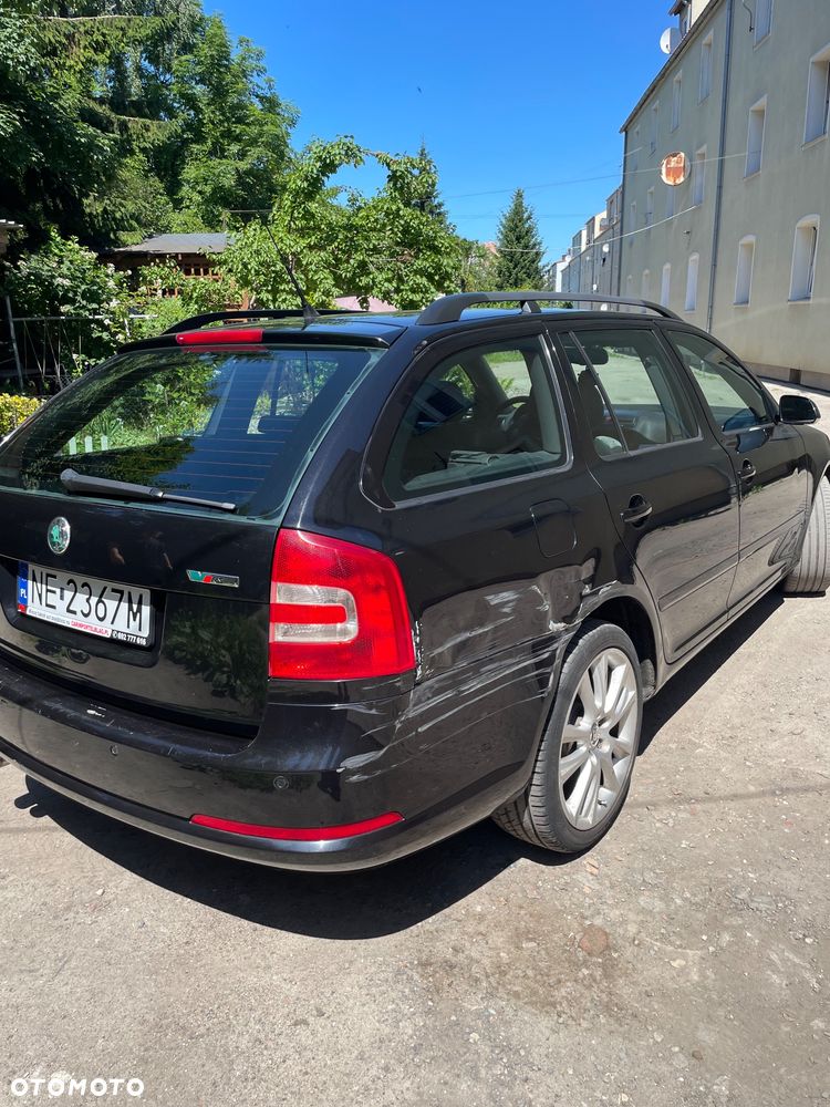 Skoda Octavia 2.0 TFSI RS - 4