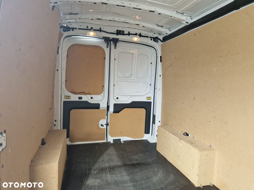 Ford TRANSIT - 11