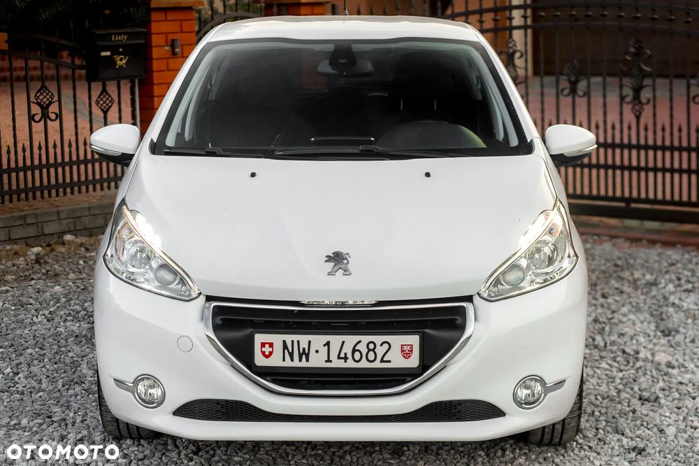 Peugeot 208 1.6 VTi Allure - 5