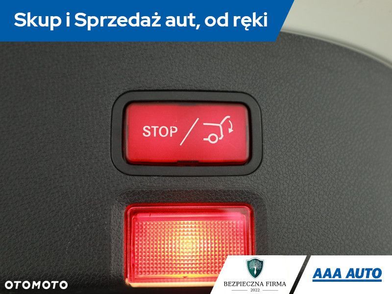 Mercedes-Benz CLA - 14