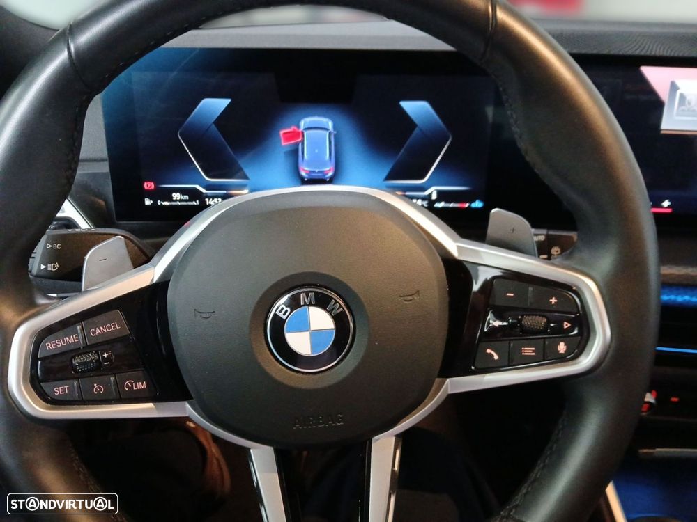 BMW 320 d Pack Desportivo M Auto - 11