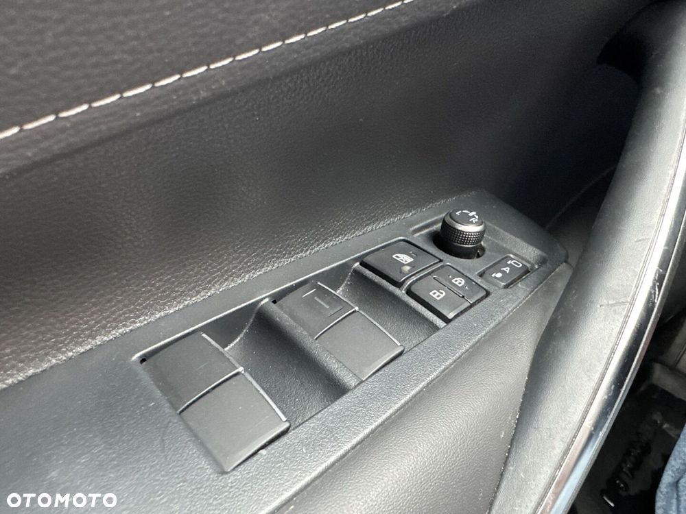 Toyota Corolla 1.8 Hybrid Style - 21