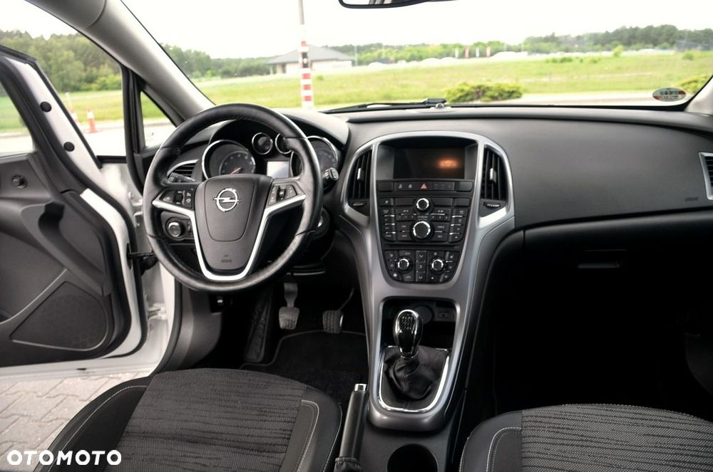 Opel Astra - 18