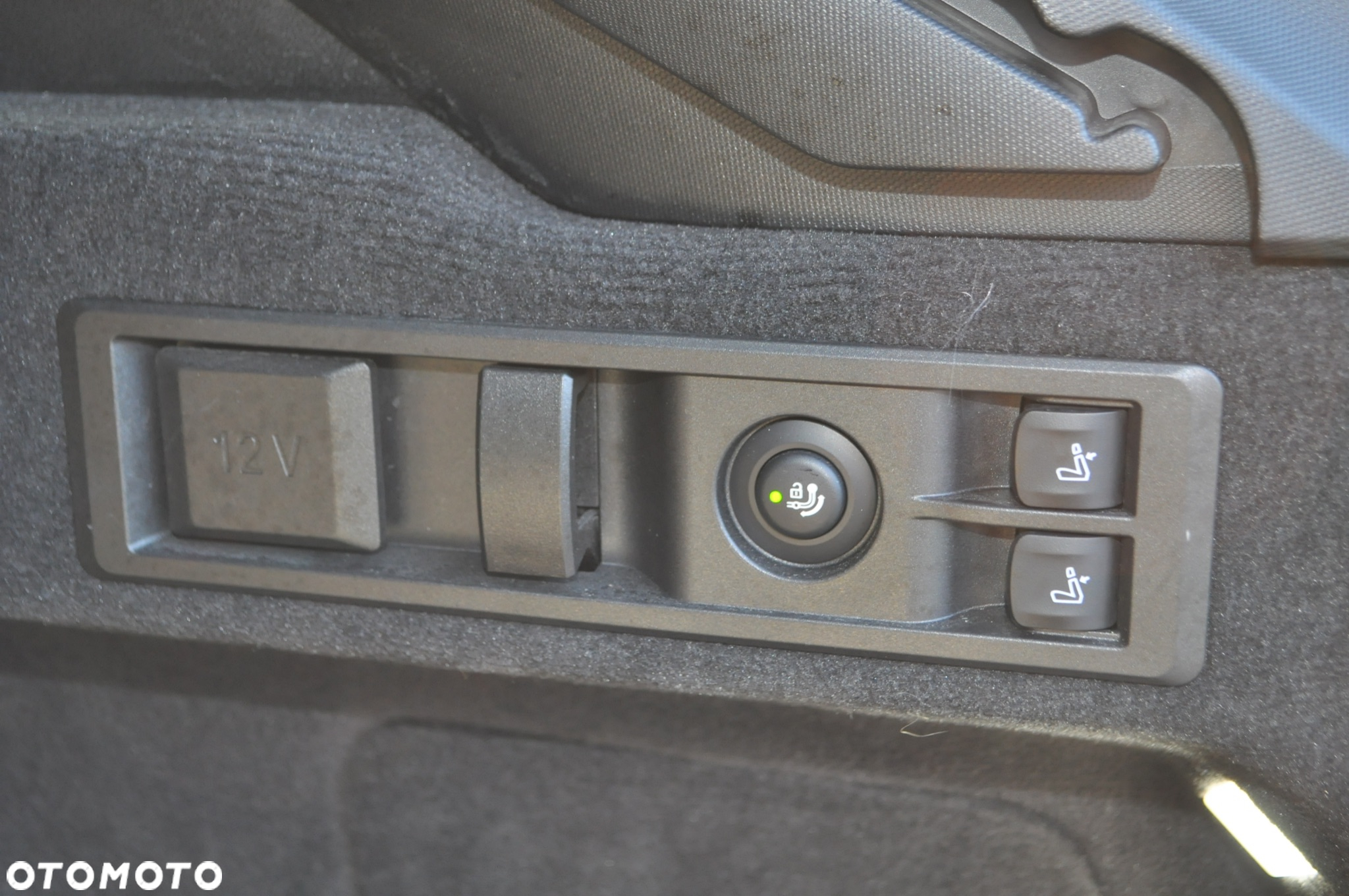 BMW Seria 3 320d Touring xDrive M Sport - 36