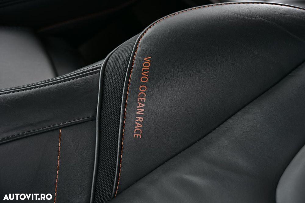 Volvo XC 60 - 31