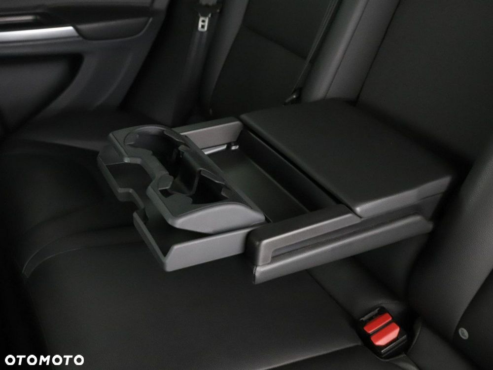 Volvo V60 Cross Country D3 Geartronic Pro - 33