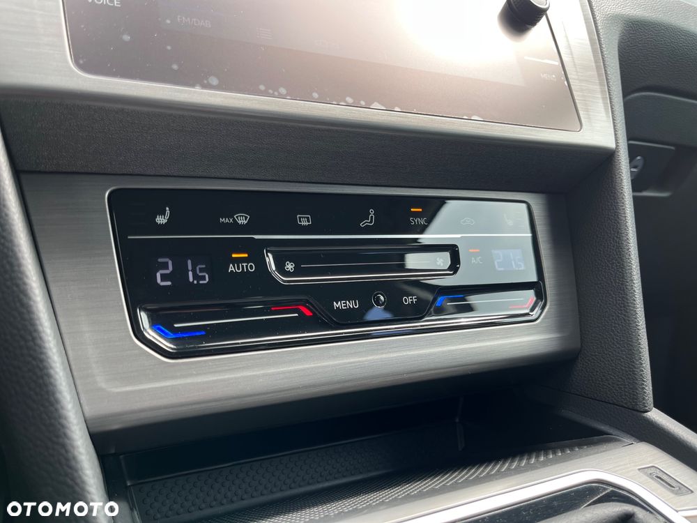 Volkswagen Passat 1.5 TSI EVO Essence DSG - 10