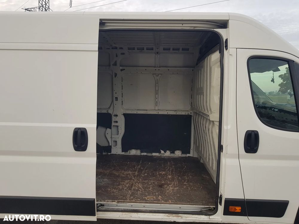 Peugeot BOXER - 12