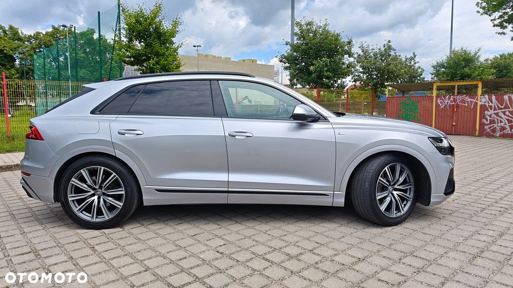 Audi Q8 50 TDI mHEV Quattro Tiptronic - 2