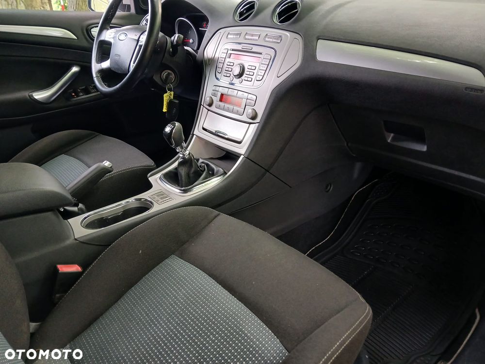 Ford Mondeo - 6