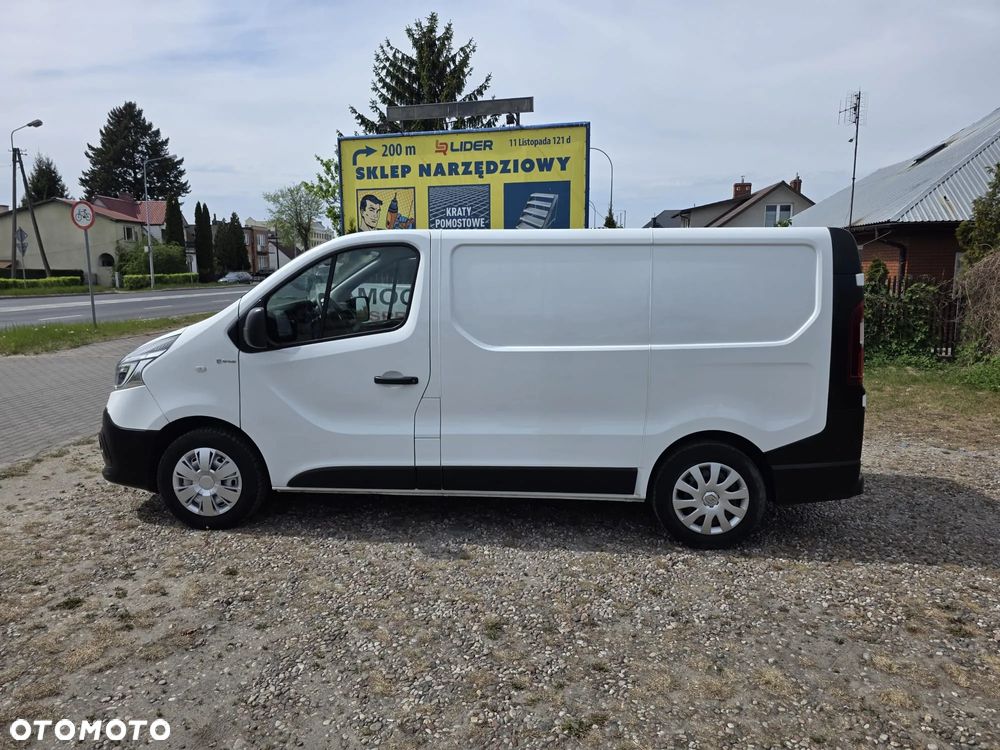 Renault Trafic - 11