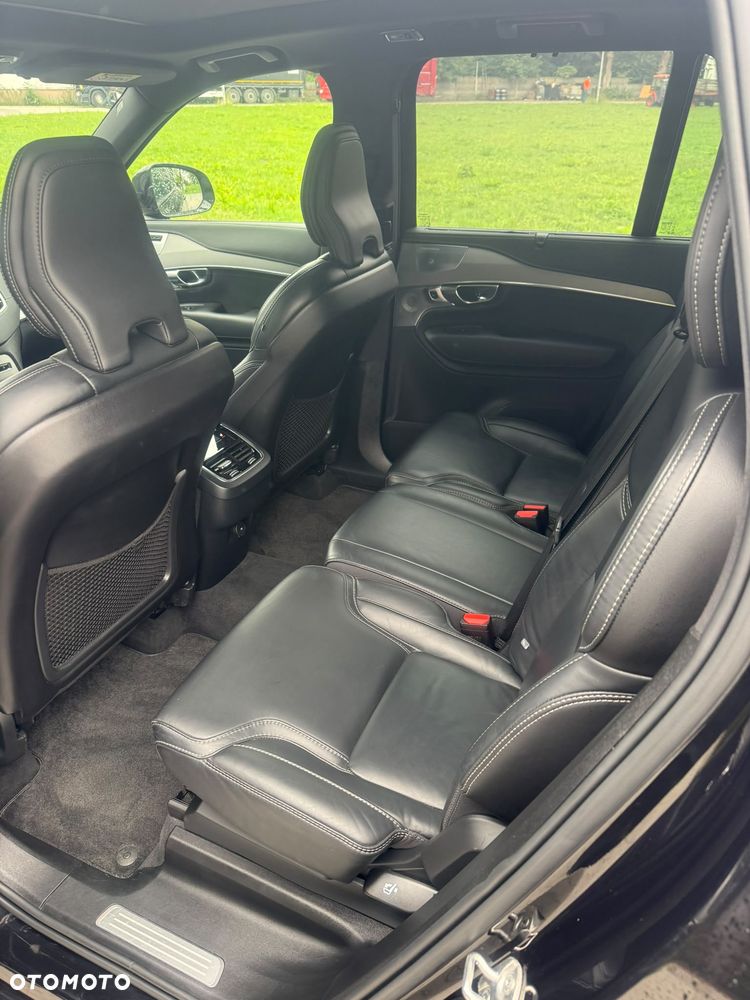 Volvo XC 90 B5 D AWD R-Design 7os - 11