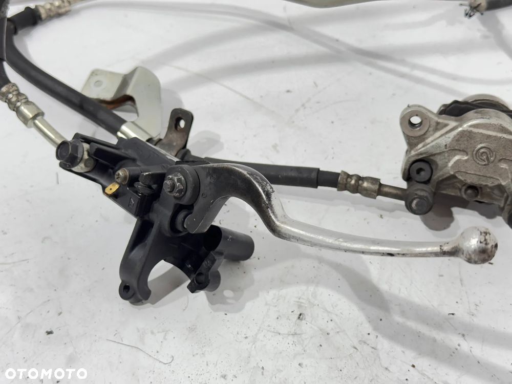 Zacisk pompa tył Yamaha X MAX X-MAX 125 10-14r. - 4