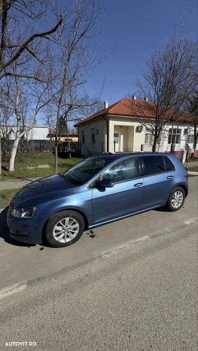 Volkswagen Golf 1.2 TSI BMT Comfortline - 2