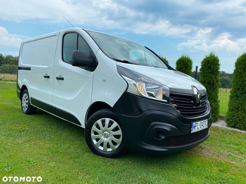 Renault TRAFIC - 1