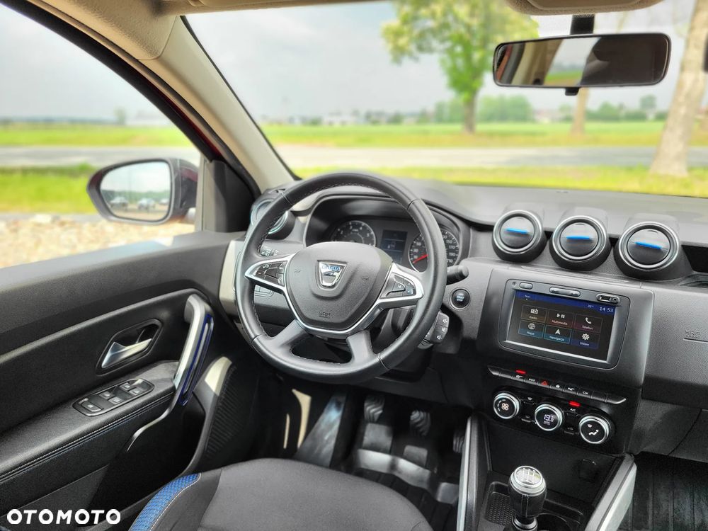 Dacia Duster 1.0 TCe SL Celebration - 11