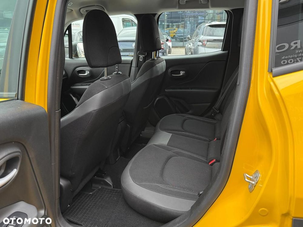 Jeep Renegade 1.0 GSE T3 Turbo Longitude FWD S&S - 26