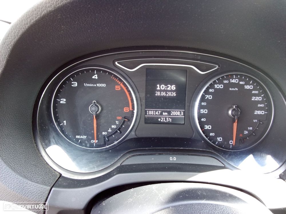 Audi A3 Sportback 1.6 TDI Design - 13