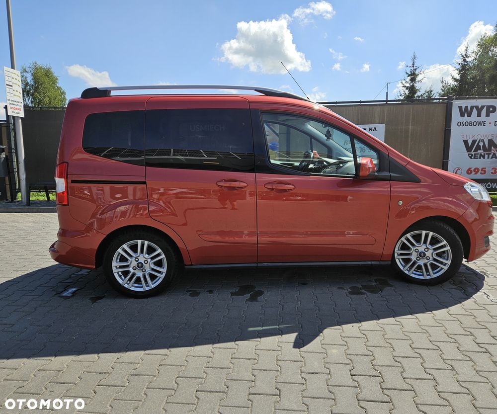 Ford Tourneo Courier 1.0 EcoBoost S&S Trend - 9
