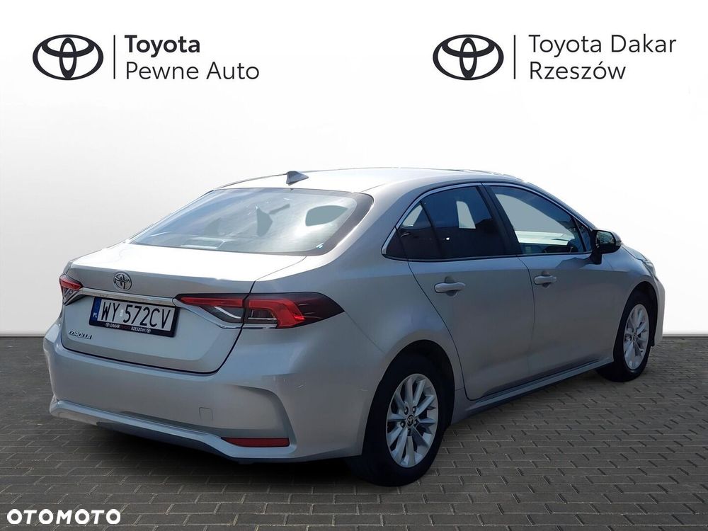 Toyota Corolla - 5