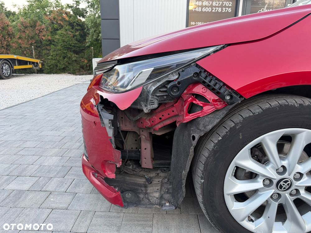 Toyota Corolla 1.8 Hybrid Comfort - 12