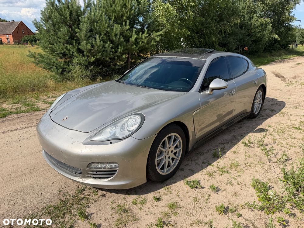 Porsche Panamera 4S - 7