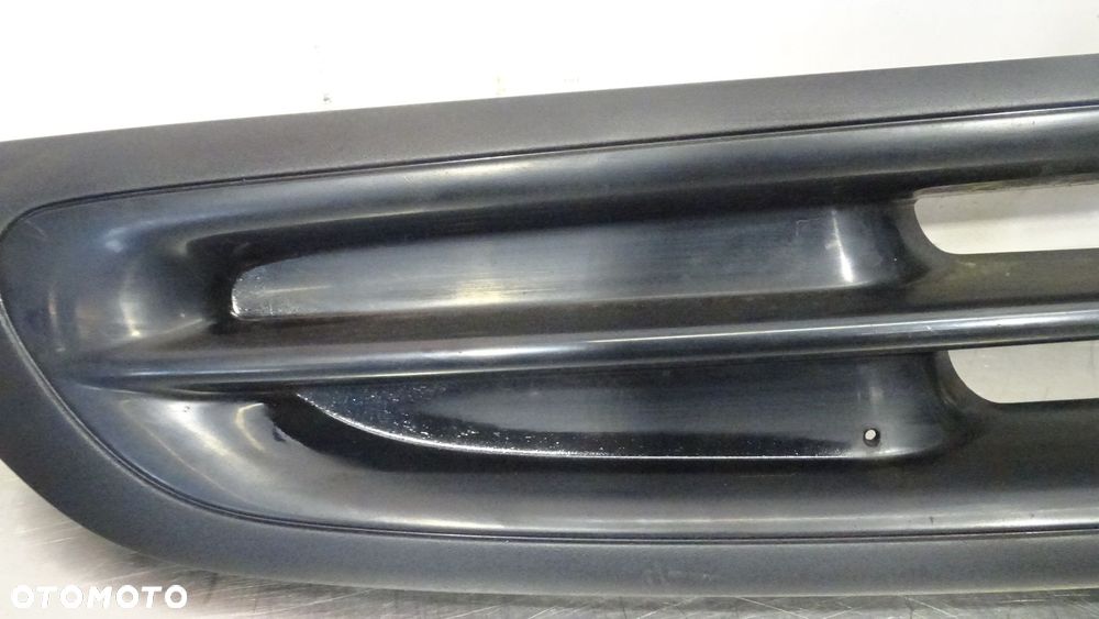 GRILL ATRAPA SMART FORTWO I - 4