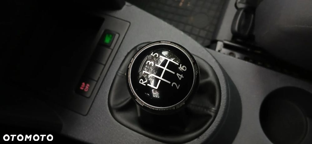 Volkswagen Touran 1.4 TSI Life - 12