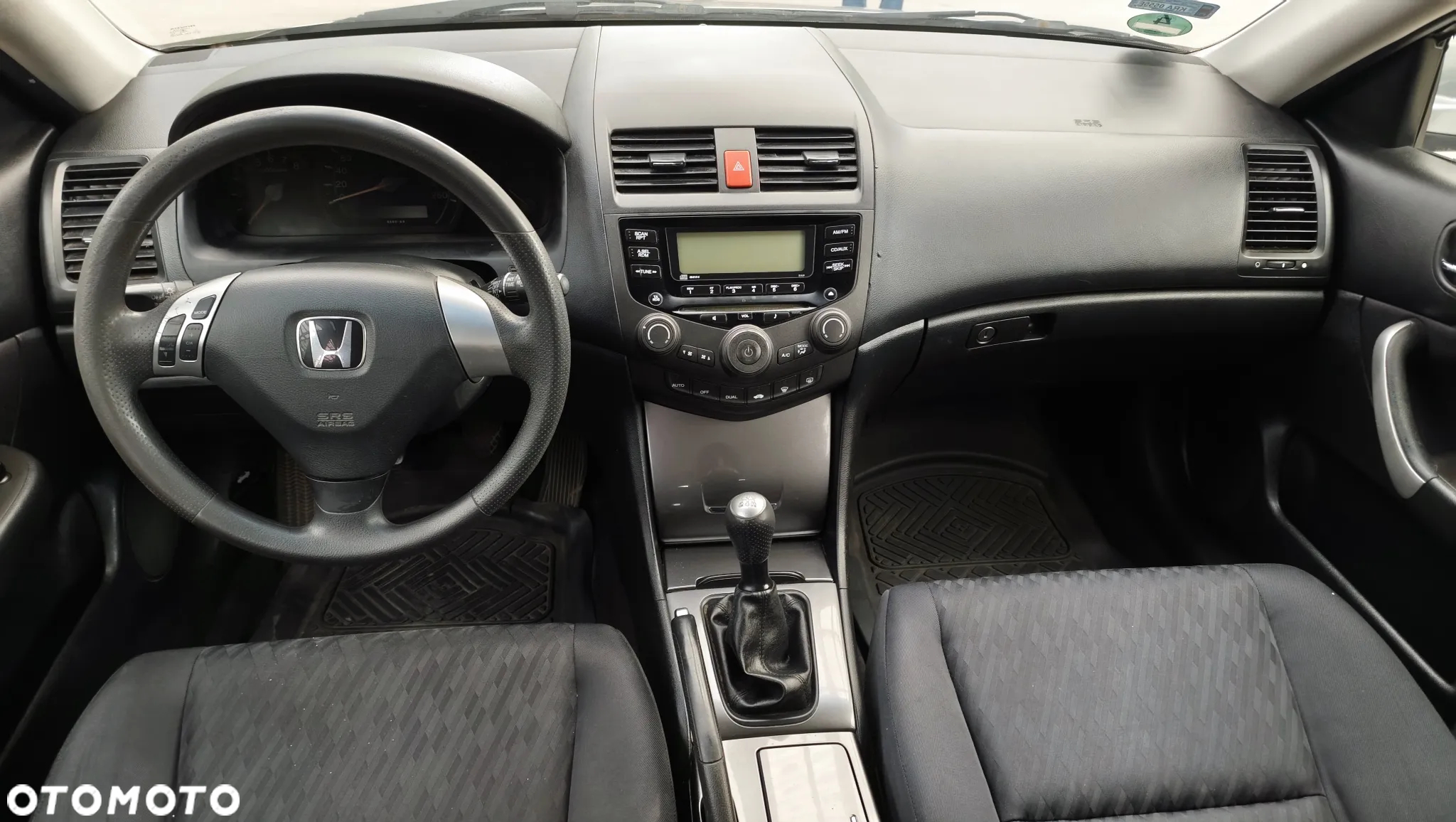 Honda Accord 2.0 Comfort - 6