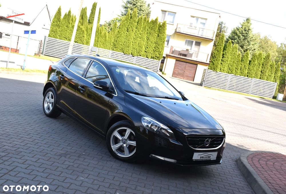 Volvo V40 D2 Drive-E Summum - 2