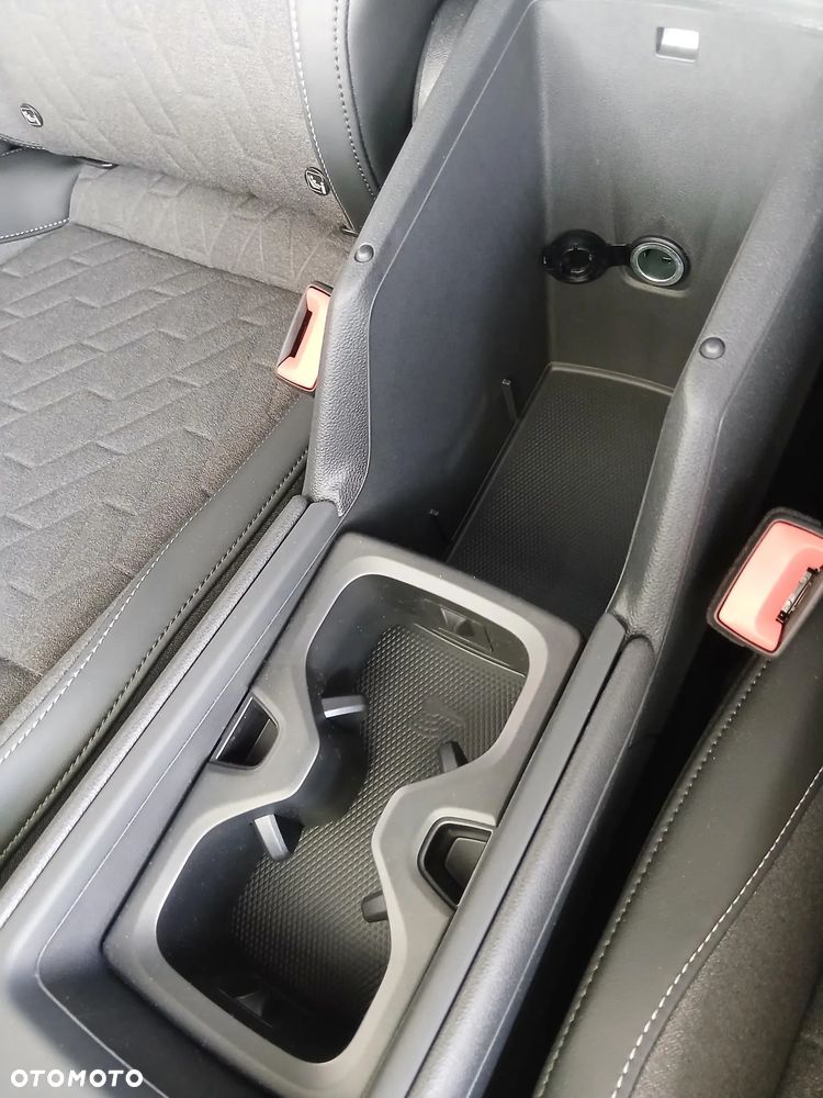 Volkswagen Tiguan 1.5 eTSI Life Plus DSG - 26
