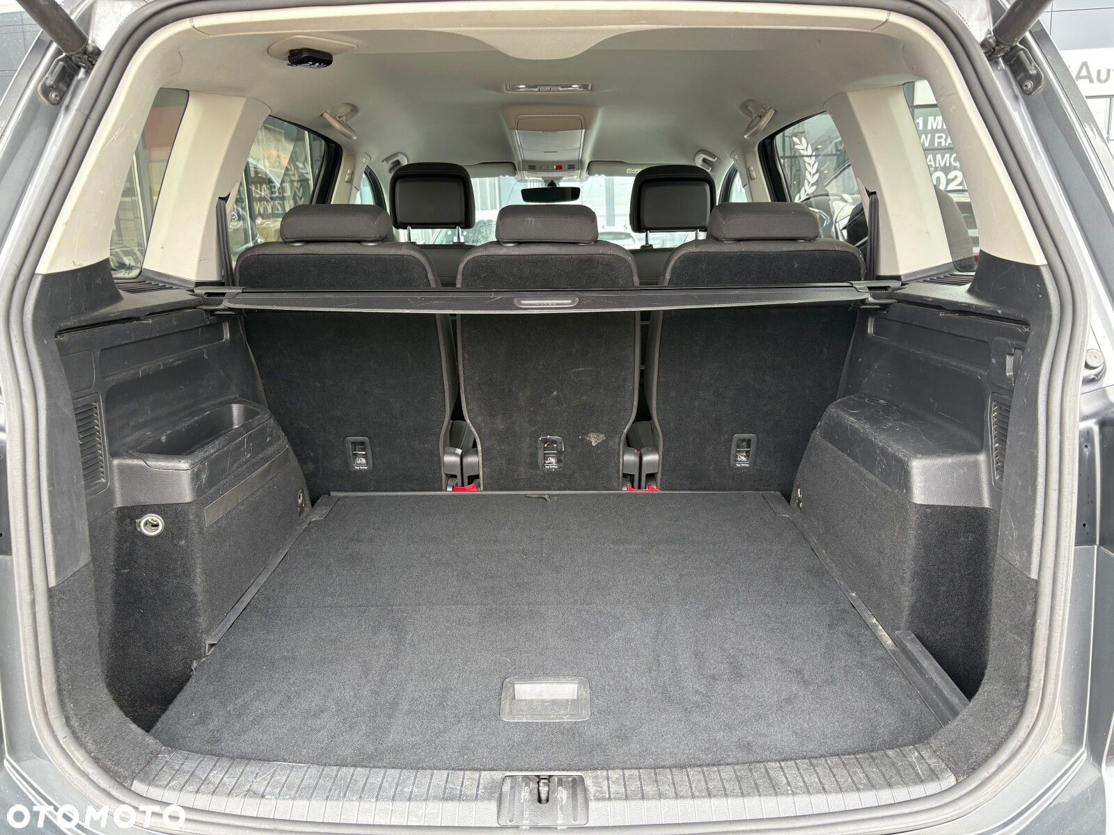 Volkswagen Touran 1.5 TSI EVO Highline - 18