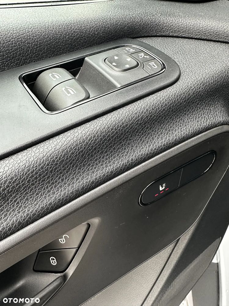 Mercedes-Benz Sprinter 319 CDI Furgon SELECT L3H2 - 10