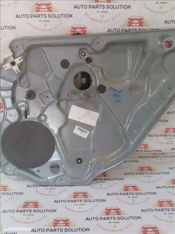 macara mecanica geam dreapta spate vw polo an fabr.2008 - 1