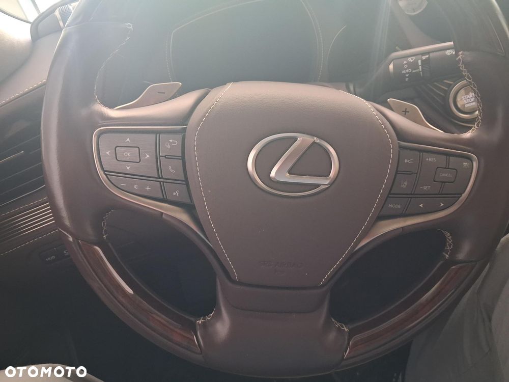 Lexus LS 500 Prestige AWD - 20