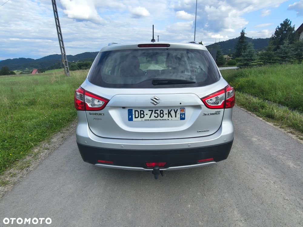 Suzuki SX4 - 4