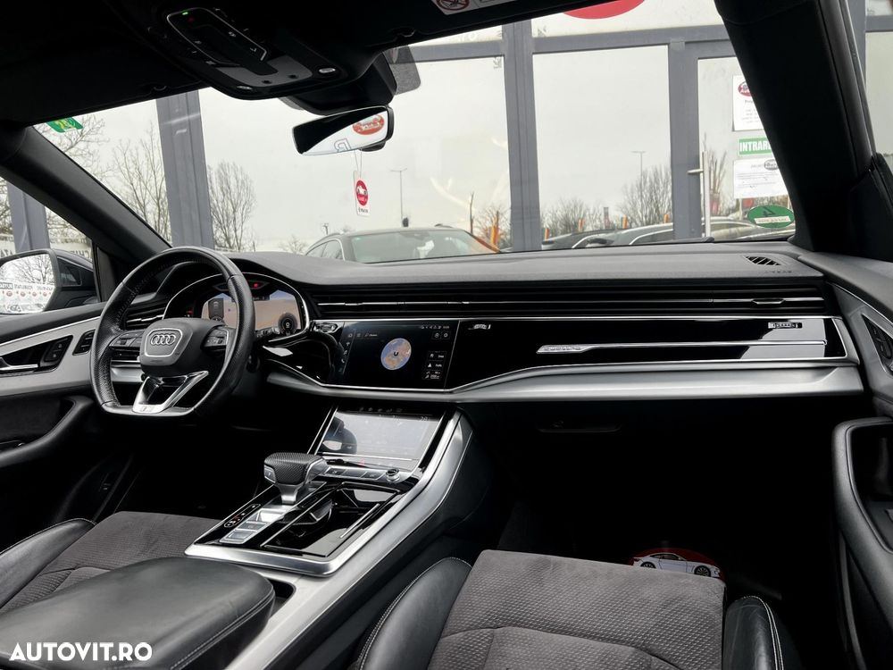 Audi Q8 - 6
