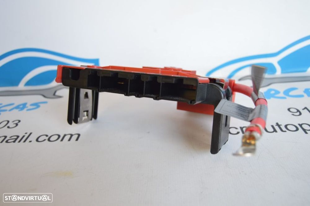 RELÉ BATERIA BMW SERIE 1 E87 61146942912 6942912 E81 E82 COUPE E88 CABRIO SERIE 3 E90 SEDAN E91 TOURING E92 COUPE E93 CABRIO CAIXA DISTRIBUIÇÃO FUSIVEIS - 4