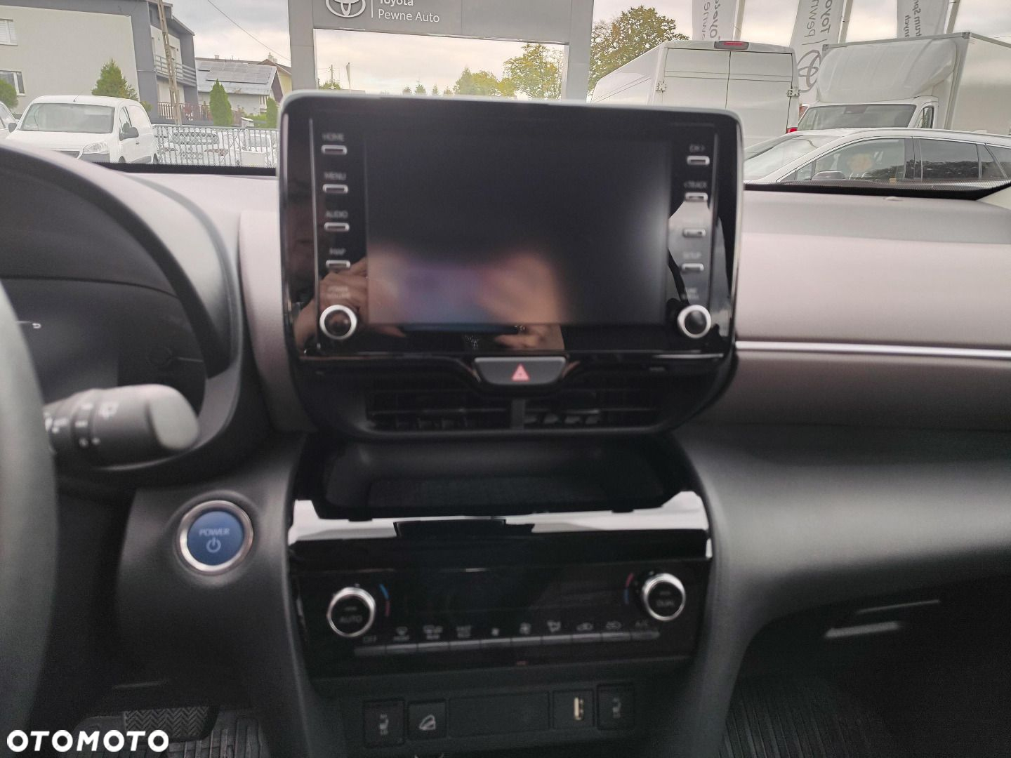 Toyota Yaris Cross - 21