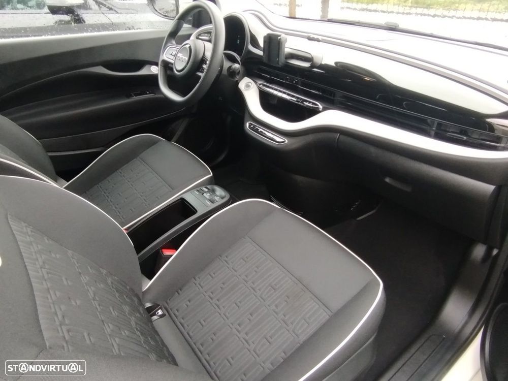 Fiat 500e Action - 14