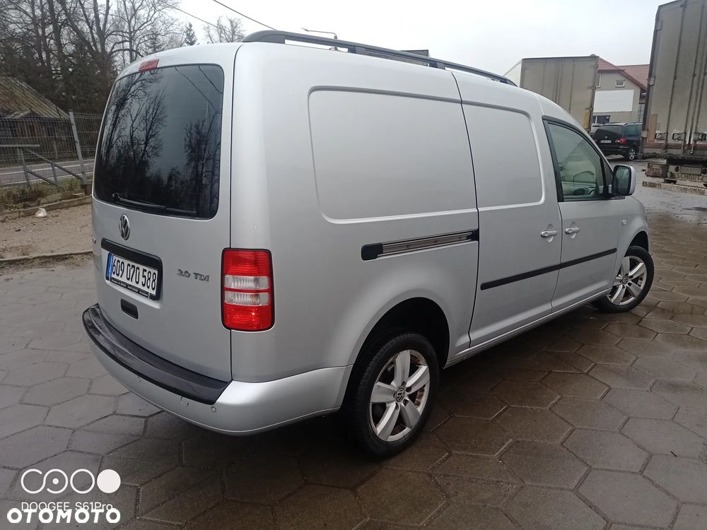 Volkswagen Caddy MAXI - 4