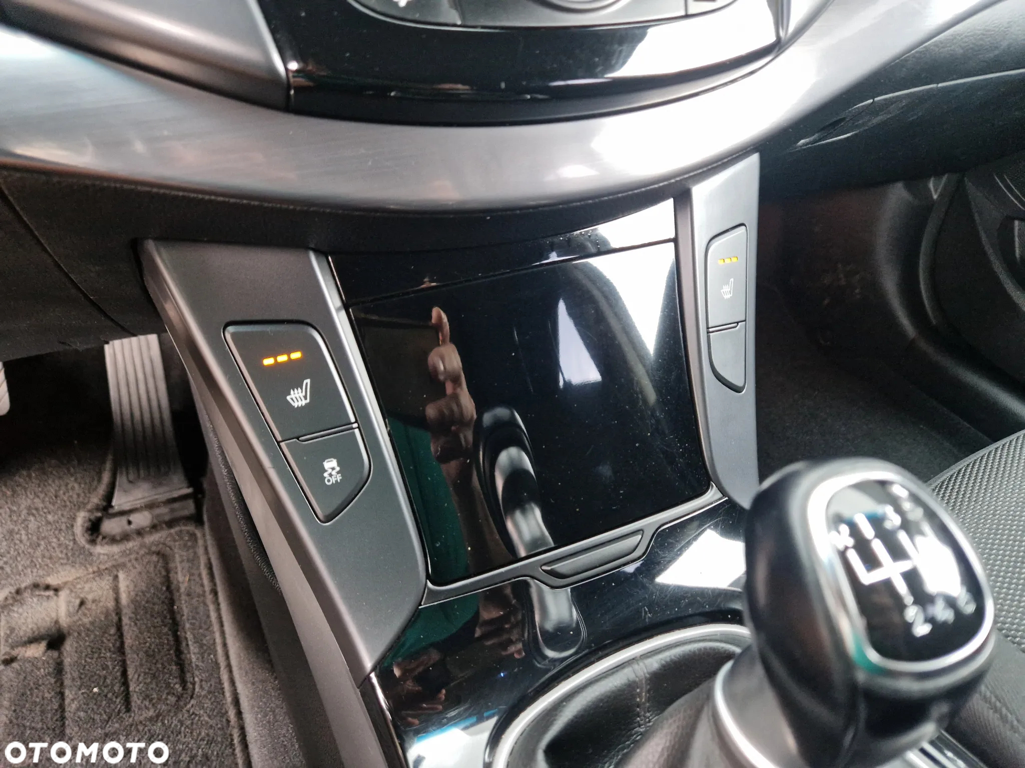 Hyundai i40 Kombi blue 1.6 Family+ - 30